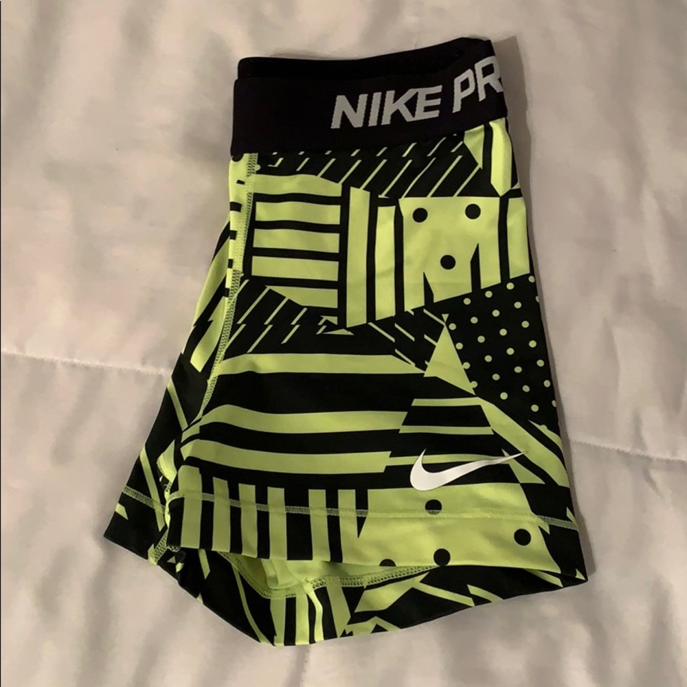 NIKE PRO SPANDEX